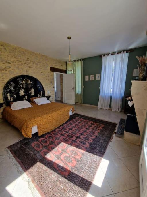Demeure En Pierre Avec Piscine Privee Villa Etauliers Buitenkant foto